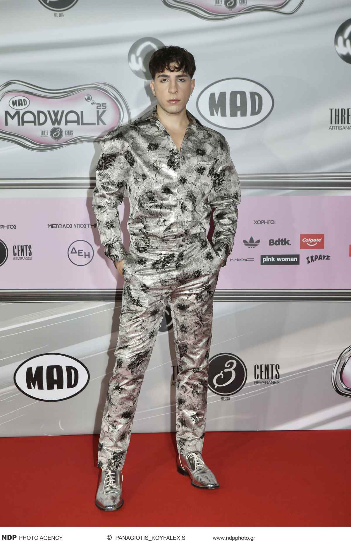 Λαμπερές εμφανίσεις στο MadWalk 2025 – Οι celebrities που έκλεψαν την παράσταση στα παρασκήνια