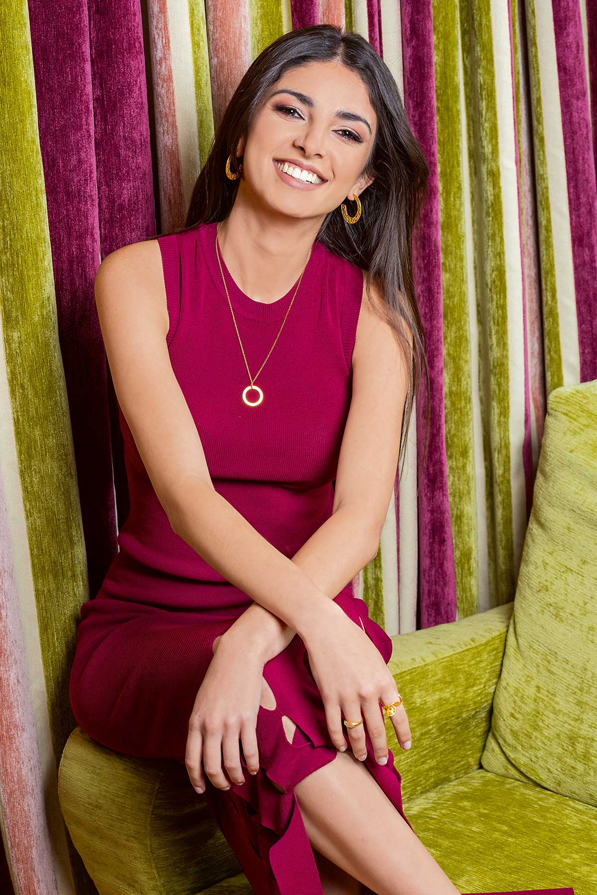 Η Ιφιγένεια Τζόλα στο youweekly