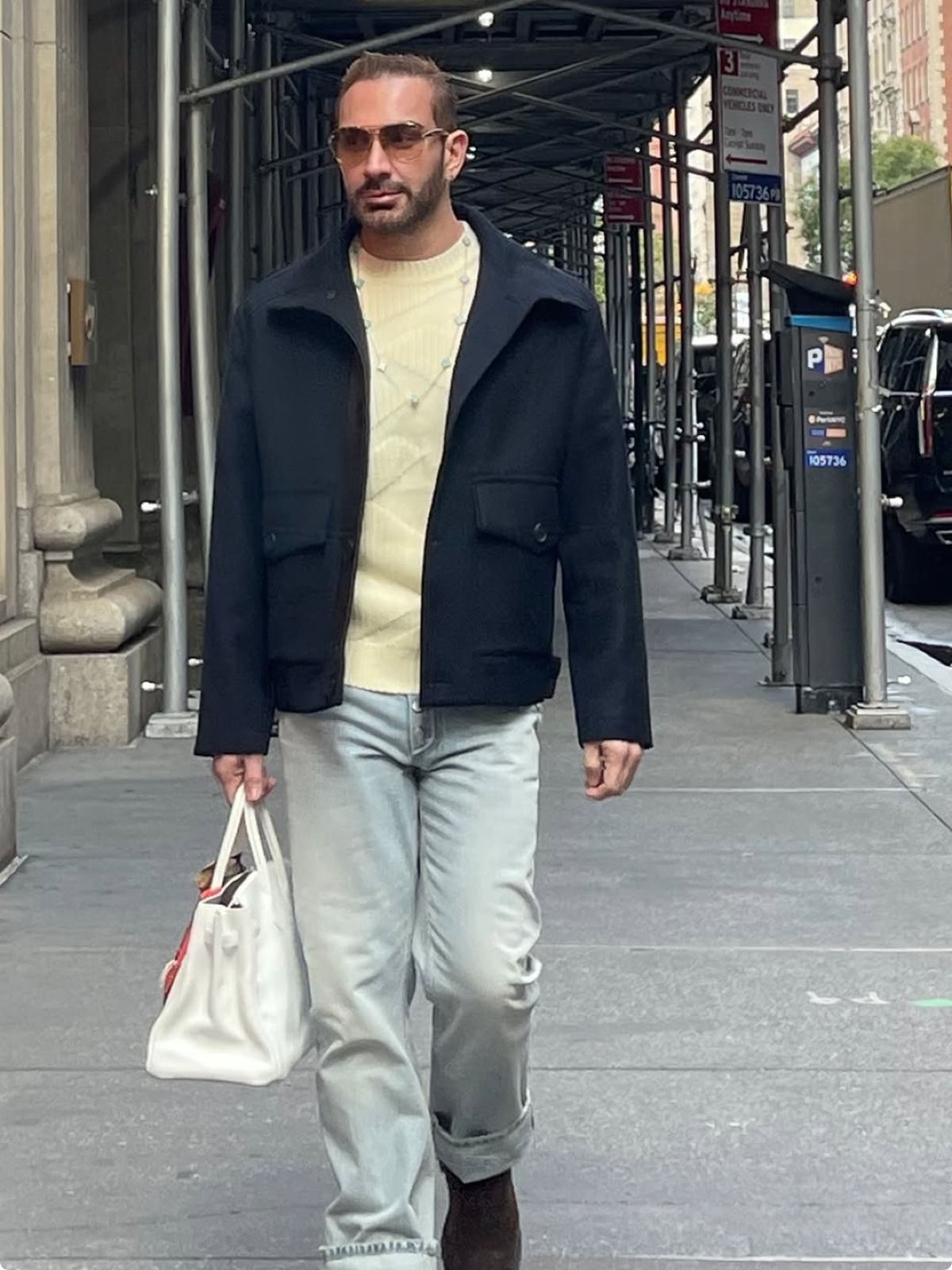 Ο Νίκος Κοκλώνης στο Μανχάταν