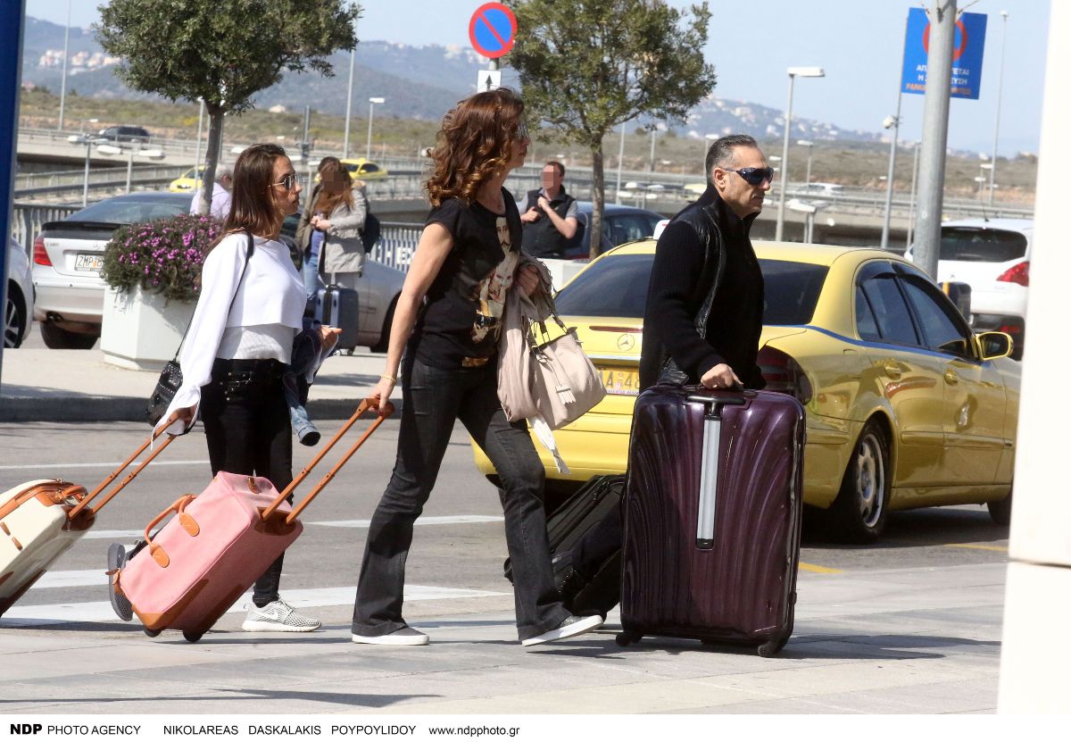 Ο Νότης Σφακιανάκης με τη σύζυγό του Κίλι
