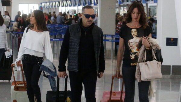 Ο Νότης Σφακιανάκης με τη σύζυγό του, Κίλι