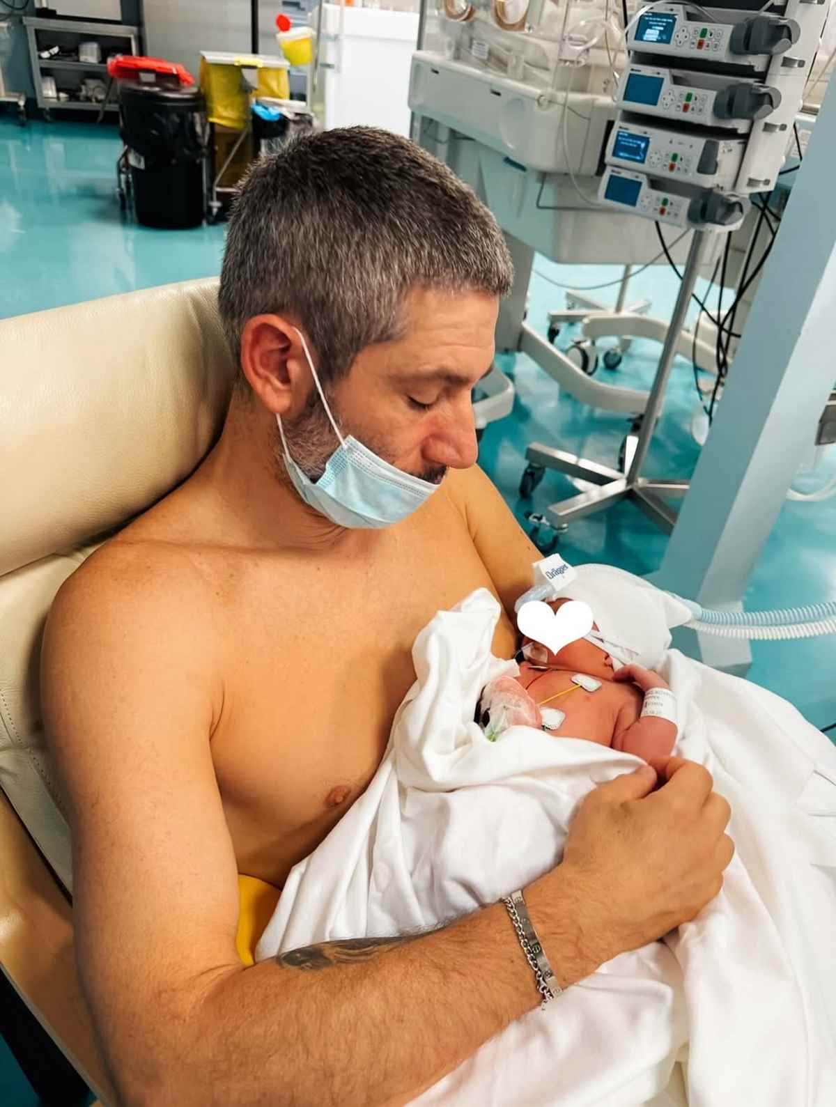 O Bύρων Βασιλειάδης με τον γιο του