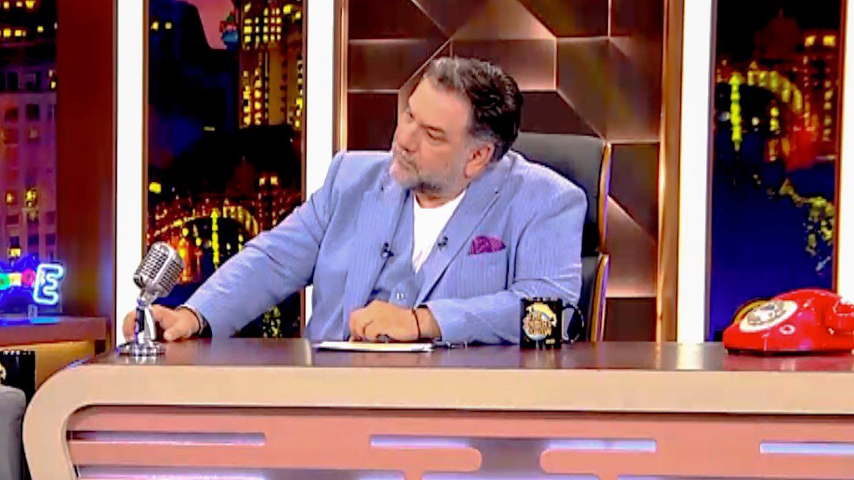 The 2Night Show Γρηγόρης Αρναούτογλου