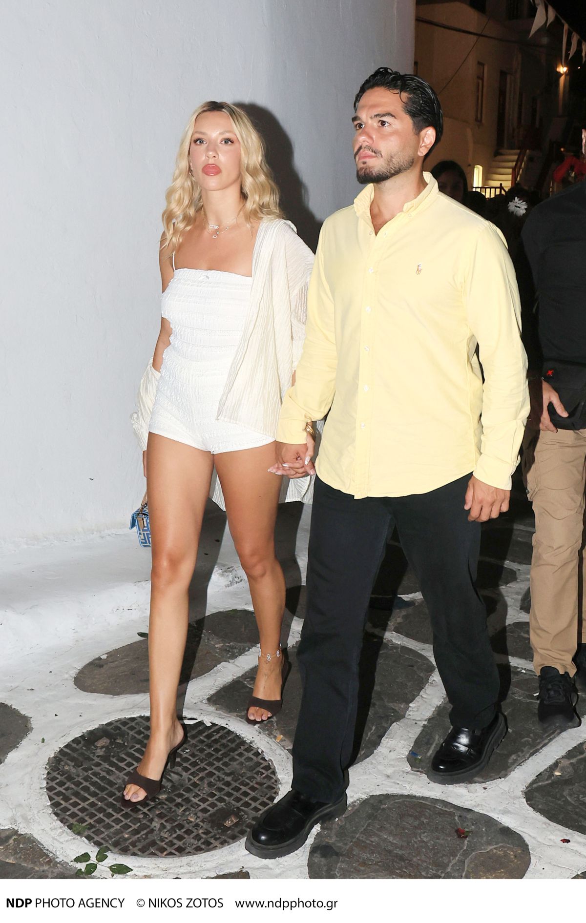 Χρήστος Μάστορας, Γαρυφαλλιά Καληφώνη