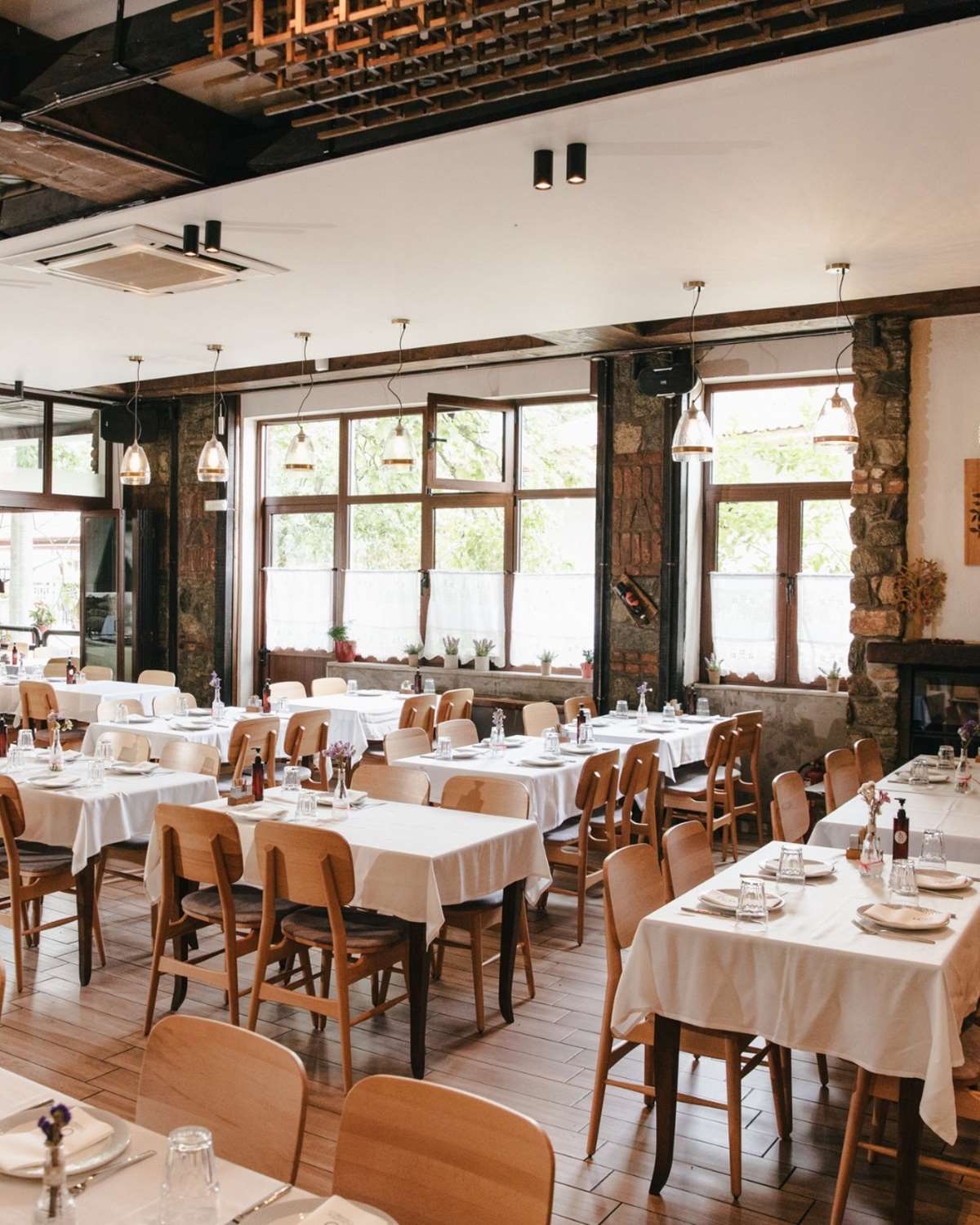 Διόνυσος Εστιατόριο