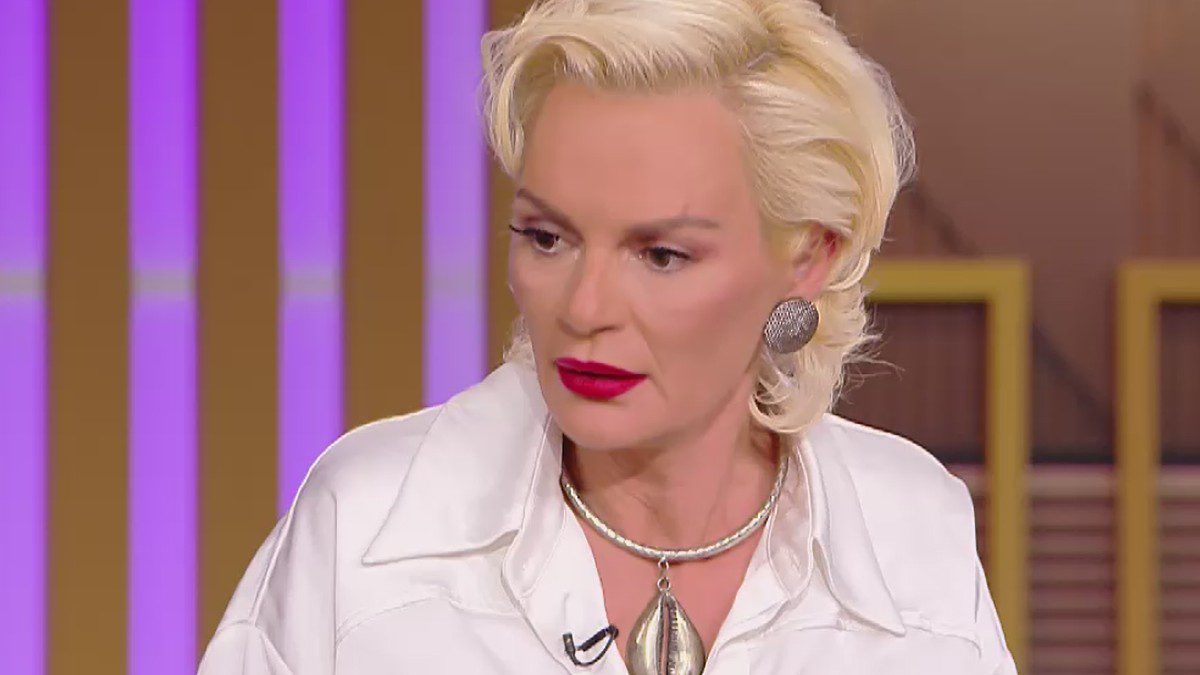 Η Έλενα Χριστοπούλου στο Real View