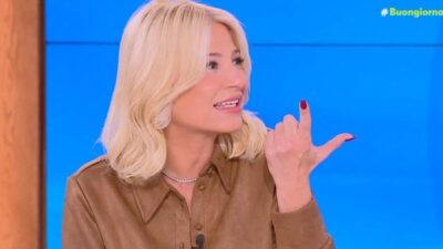 Η Φαίη Σκορδά στο Buongiorno
