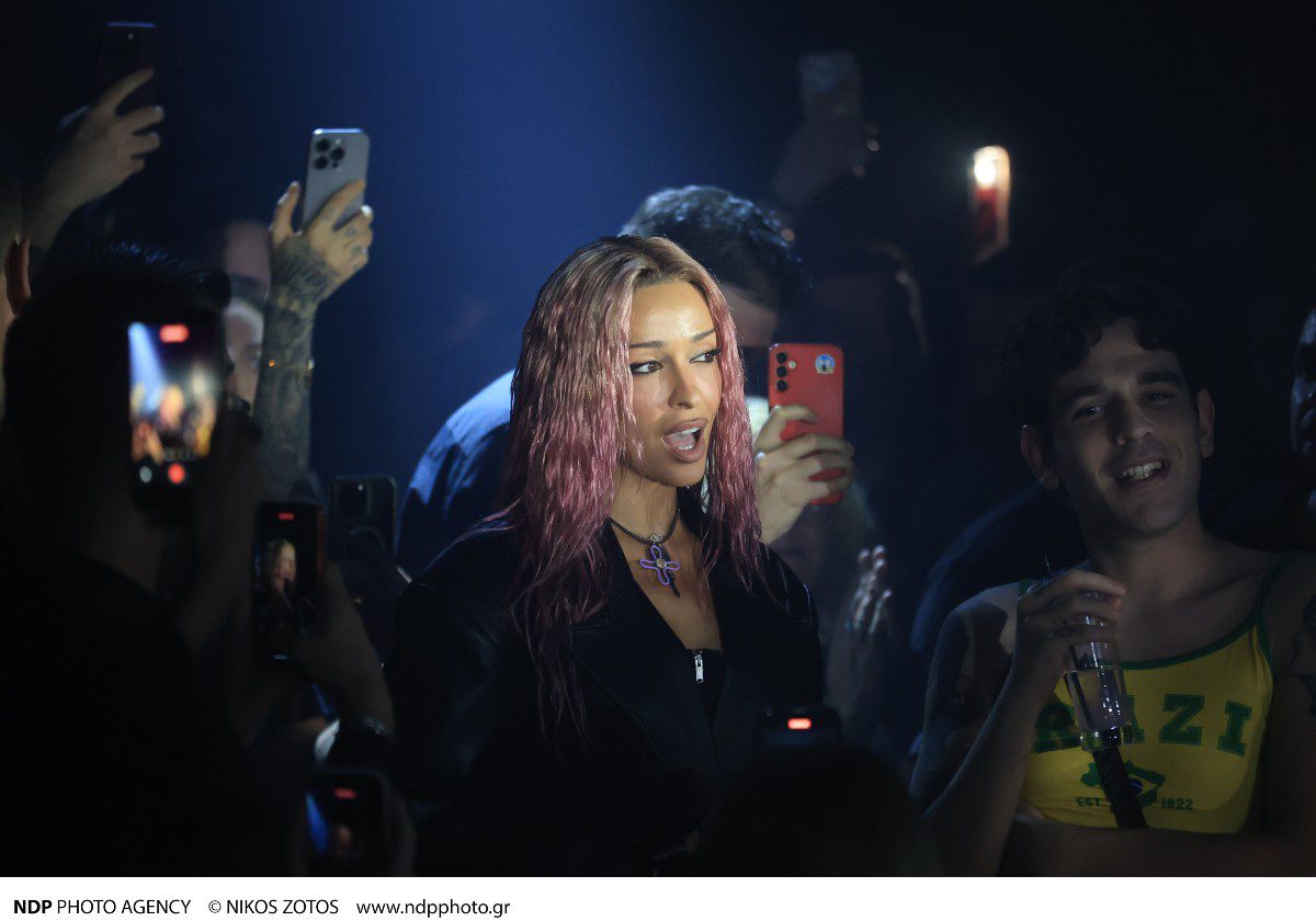 Η Ελένη Φουρέιρα