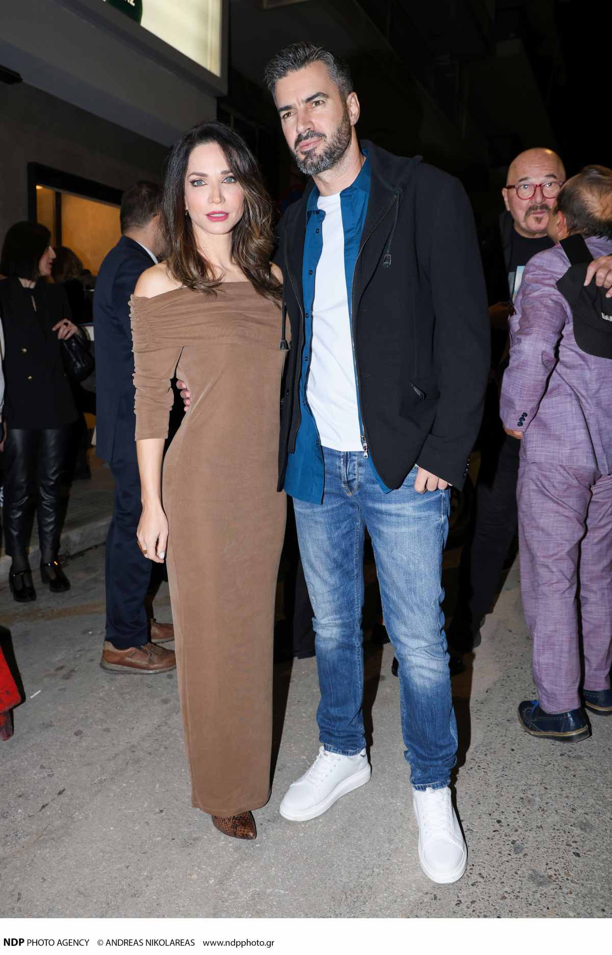 Η Κατερίνα Γερονικολού και ο Γιάννης Τσιμιτσέλης στην πρεμιέρα "Το Όνομα"