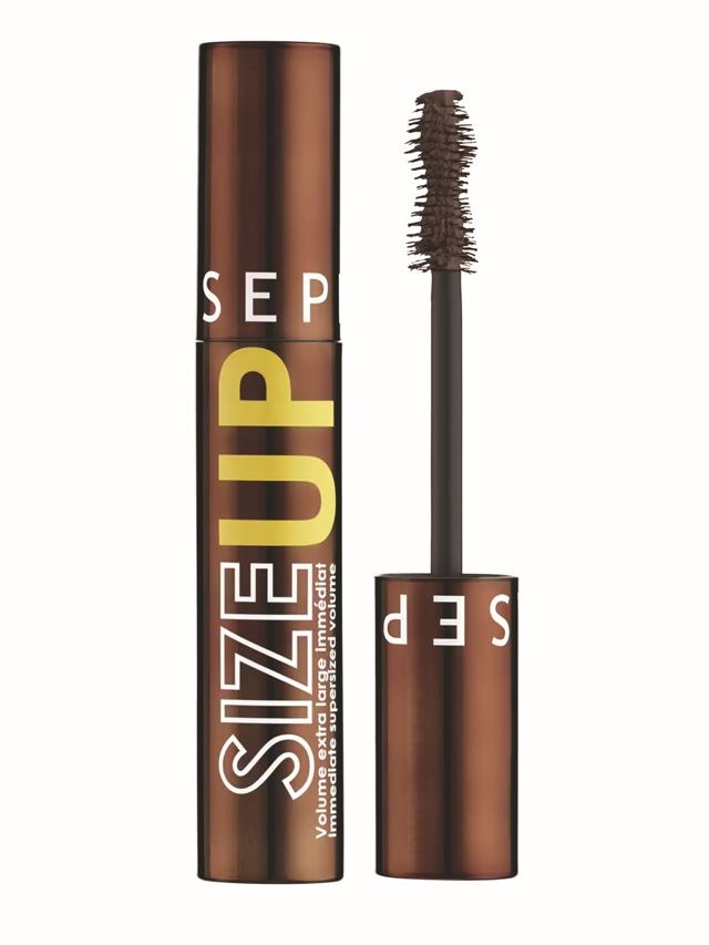 Χριστούγεννα 2025: Οι νέες γιορτινές τάσεις μακιγιάζ μέσα από τα πιο hot Sephora προϊόντα