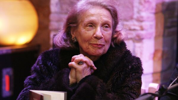 Η Μέλπω Ζαρόκωστα σε δημόσια εμφάνισή της