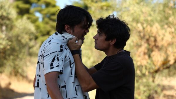 Να μ'αγαπάς Χάρης Λευτέρης