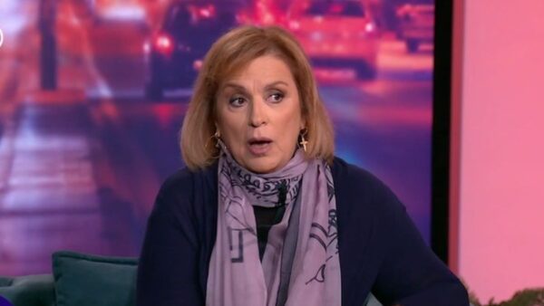 Η Άννα Παντζέλη στο Καλύτερα Αργά