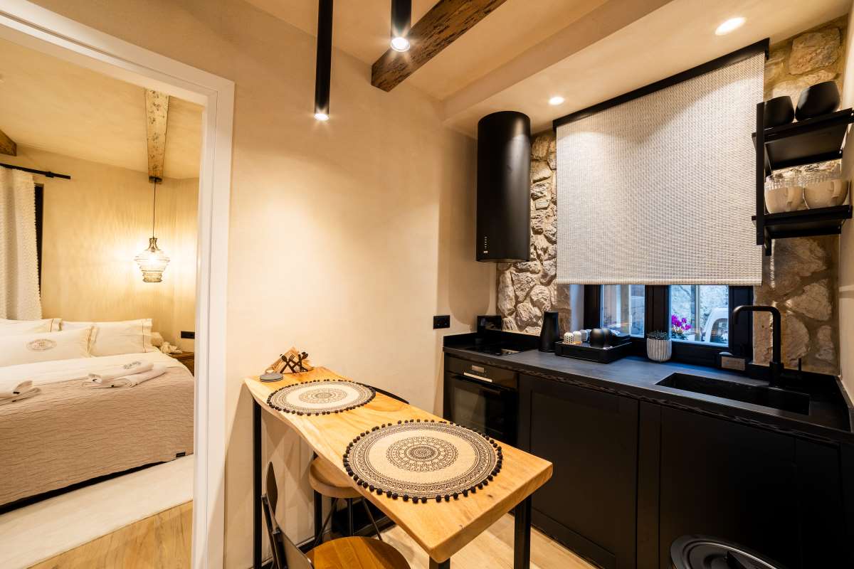 maison michelangelo αράχωβα