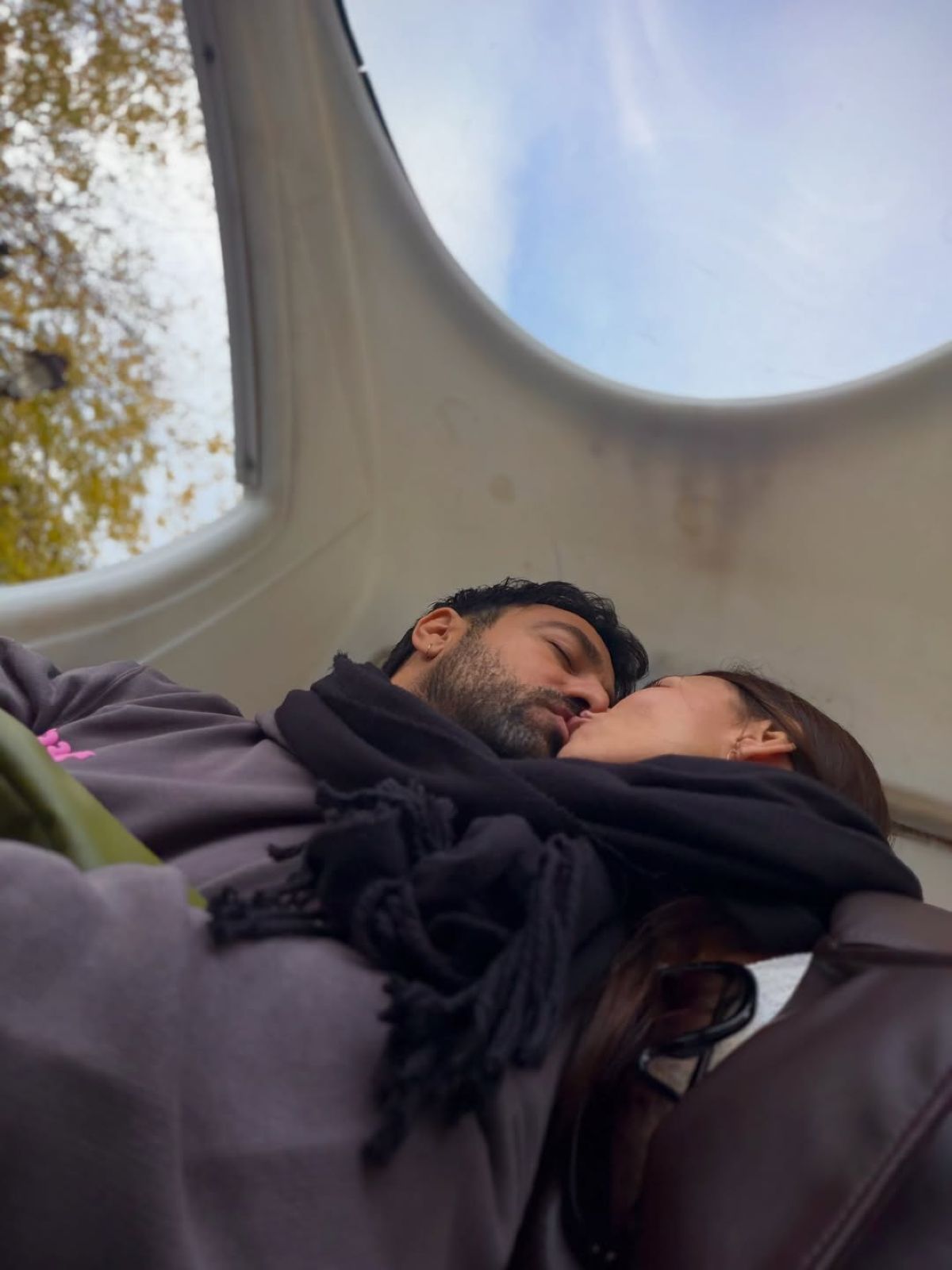 Η Σιμώνη Χριστοδούλου και ο Ανδρέας Γεωργίου στο Παρίσι