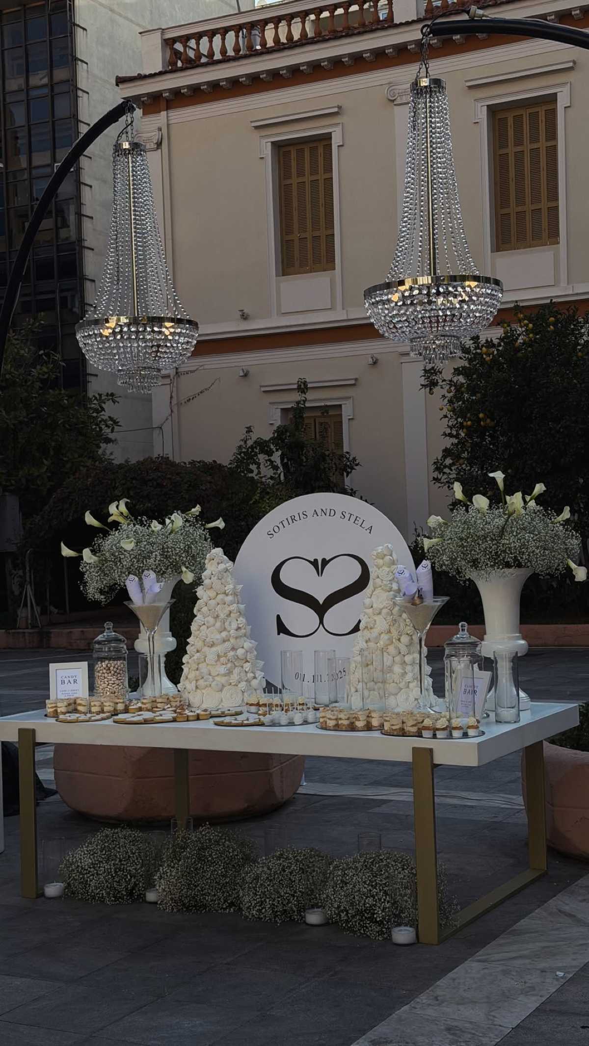 Ο γάμος της Στέλλας Πάσσαρη