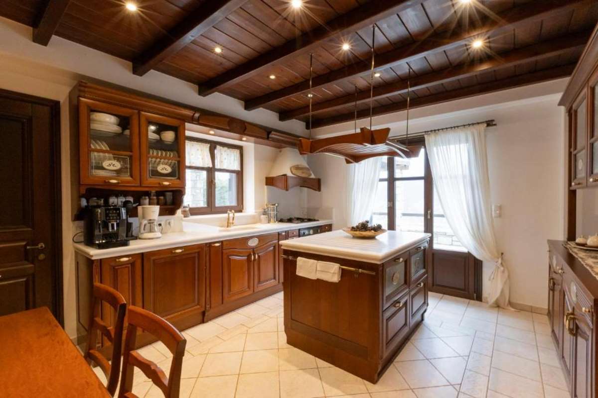 Tihio Pool Villa & Spa