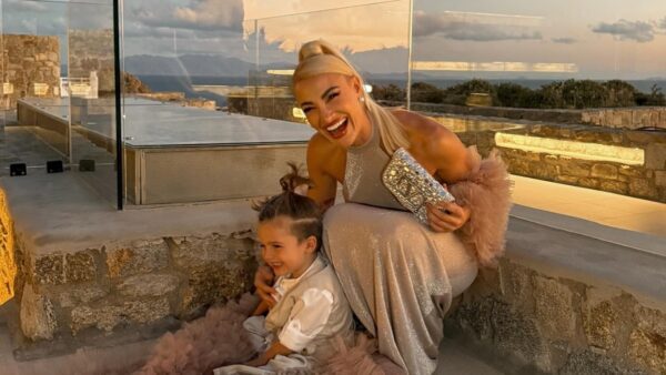 Η Ιωάννα Τούνη με τον γιο της, Πάρη