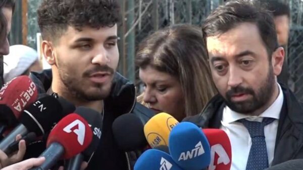 Ο 21χρονος που καταγγέλλει τον Γιώργο Μαζωνάκη