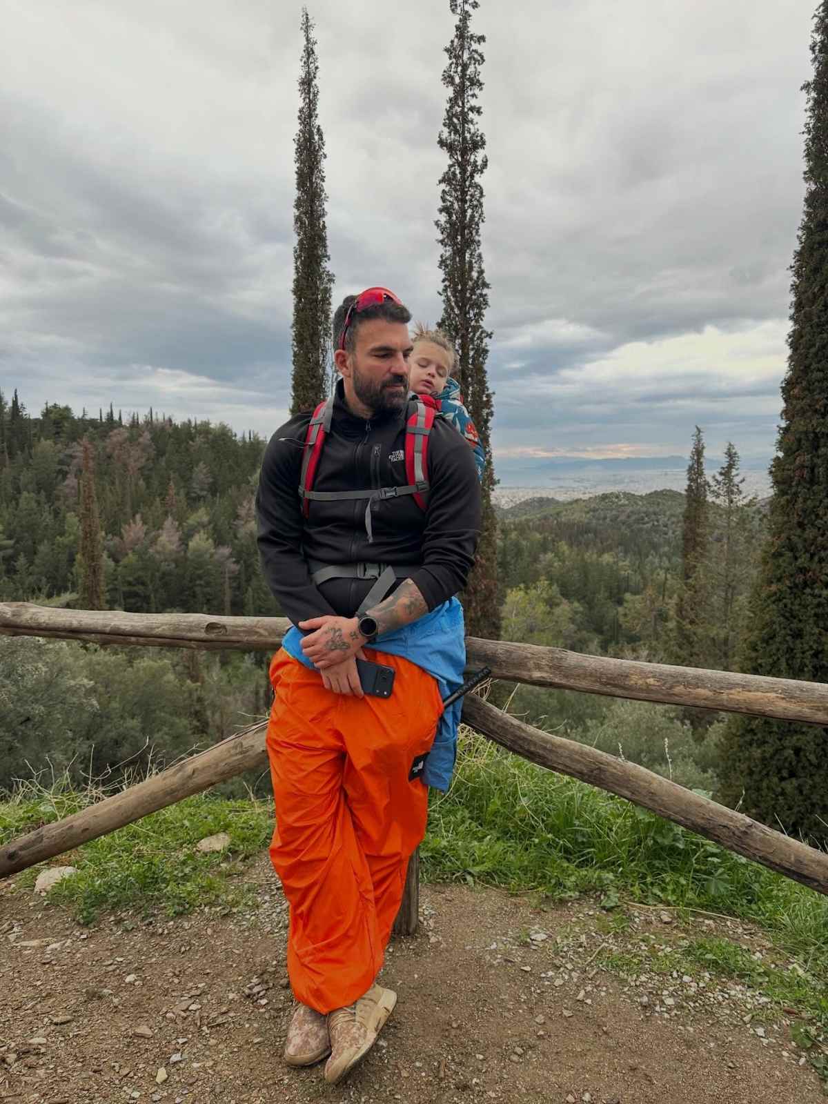 Ο Δημήτρης Αλεξάνδρου με τον γιο του, Πάρη