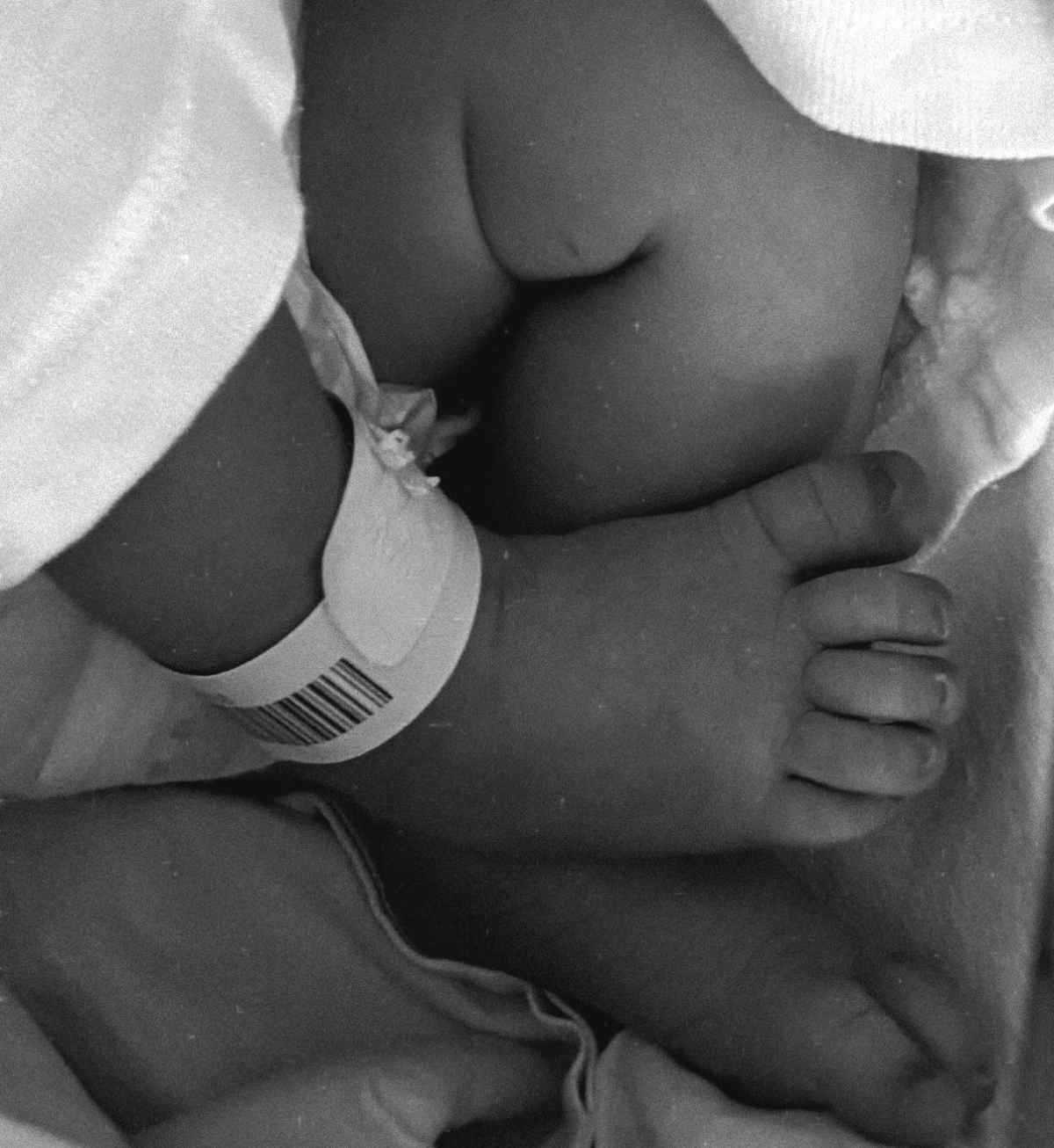 Η ανάρτηση του Γιώργου Τσούλη για τη γέννηση της κόρης του