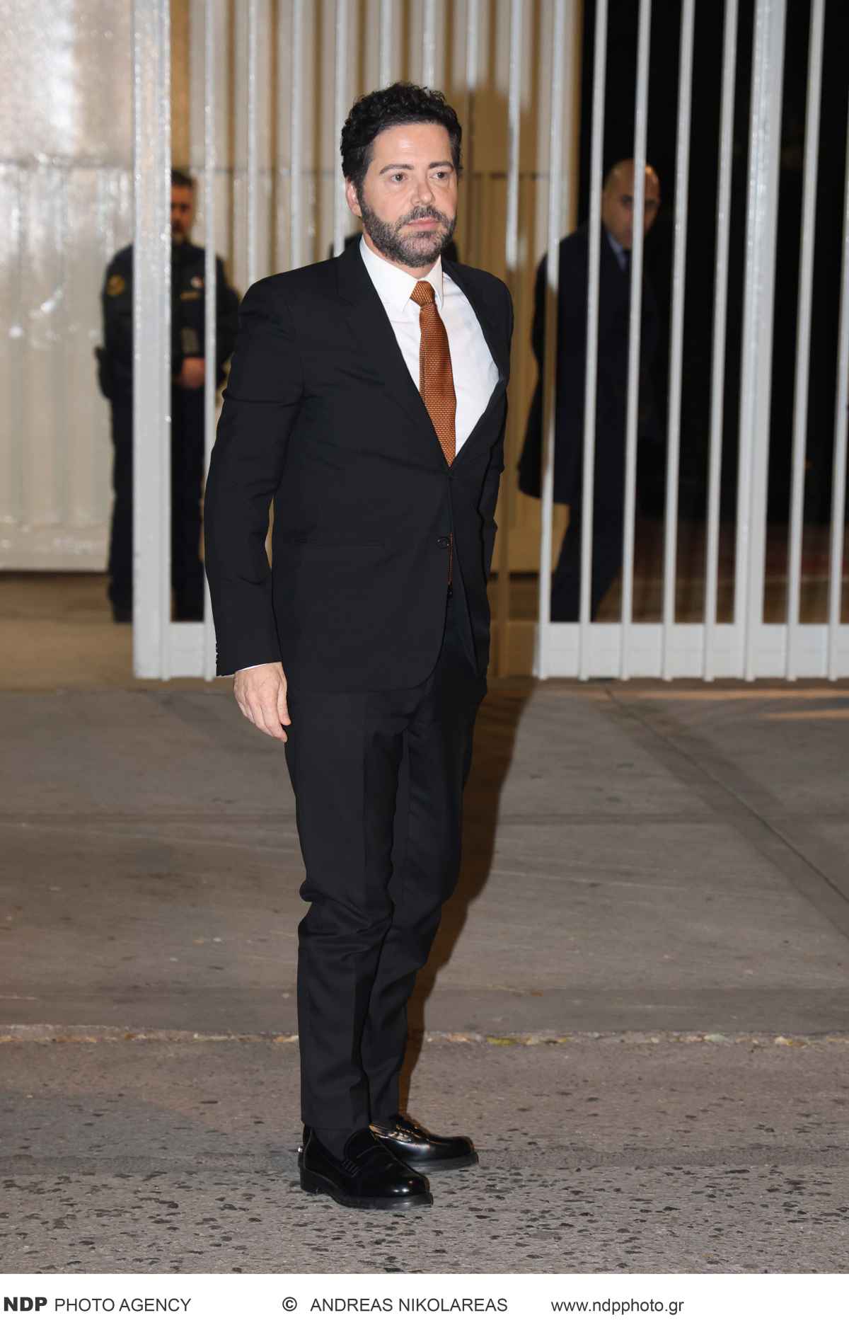 Χριστουγεννιάτικη δεξίωση της Γκίλφοϊλ στην πρεσβευτική κατοικία της – Πολιτικοί και επιχειρηματίες στο κάλεσμά της