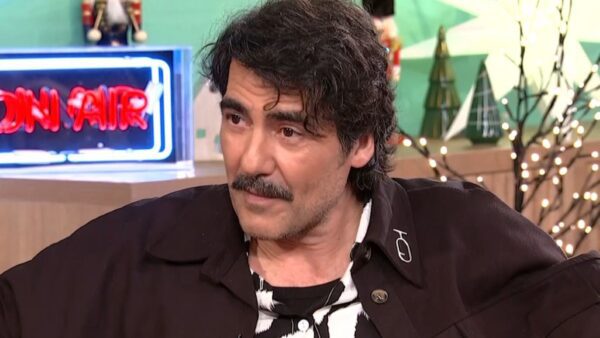 Αντώνης Καρυστινός