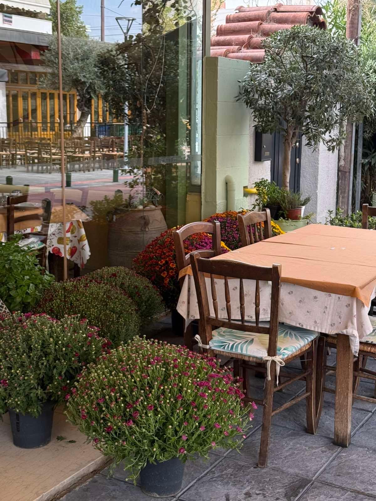 Φαγητό στη Δάφνη