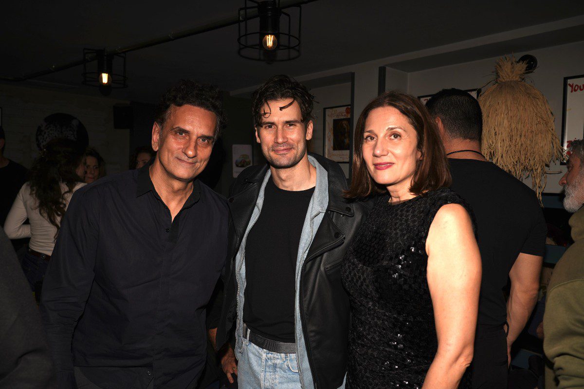 Νίκος Ψαρράς, Αναστάσης Ροϊλός, Έλενα Καρακούλη