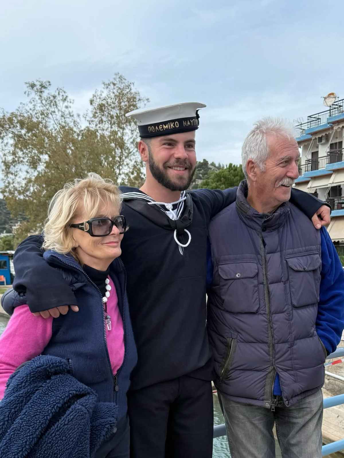 Τσαλίκης: Η συνάντηση με την Μενεγάκη στην ορκωμοσία του Πολεμικού Ναυτικού - «Τα παιδιά μας δέθηκαν»