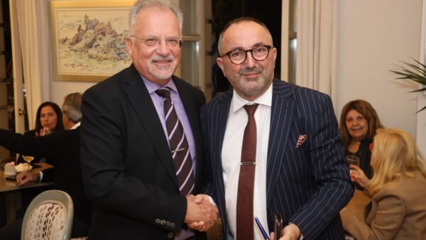 Στάθης Βλαχάκος, Θεόδωρος Χήρας