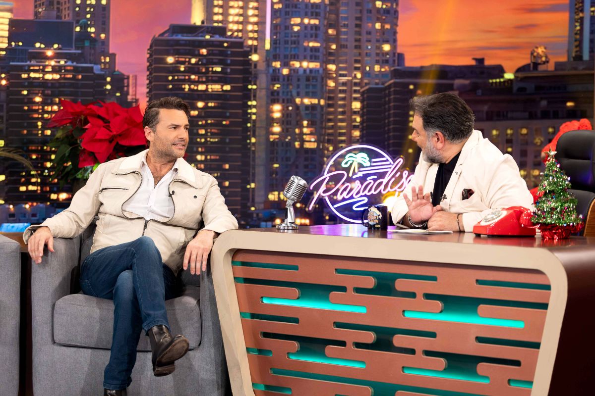 The 2Night Show Παναγιώτης Μπουγιούρης