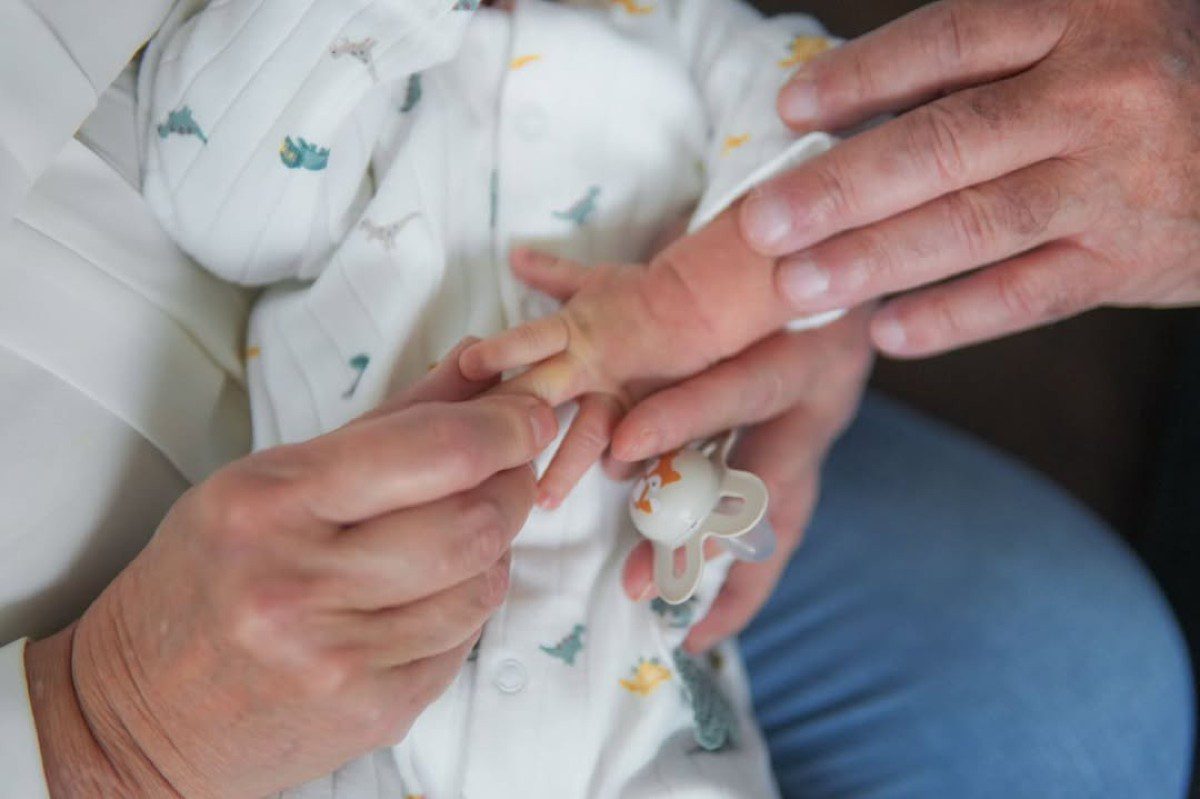 Η Τζένη Θεωνά με τους γονείς της