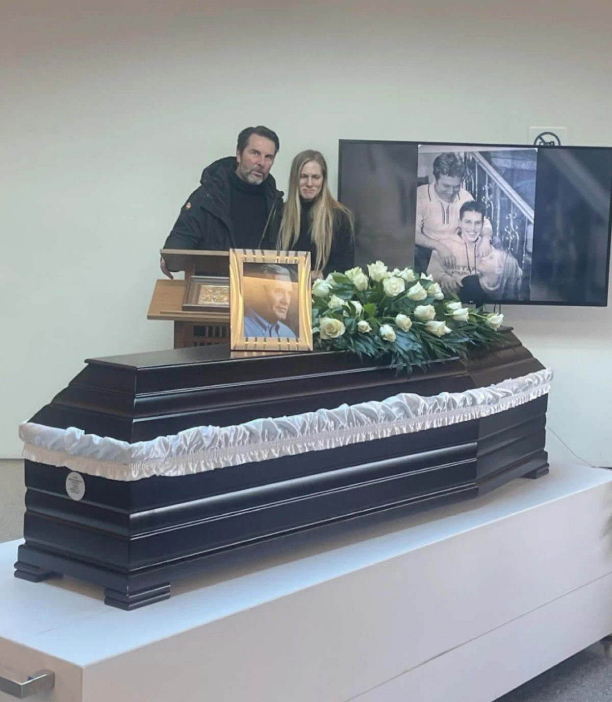 Η κηδεία του Αλμπέρτο Εσκενάζυ