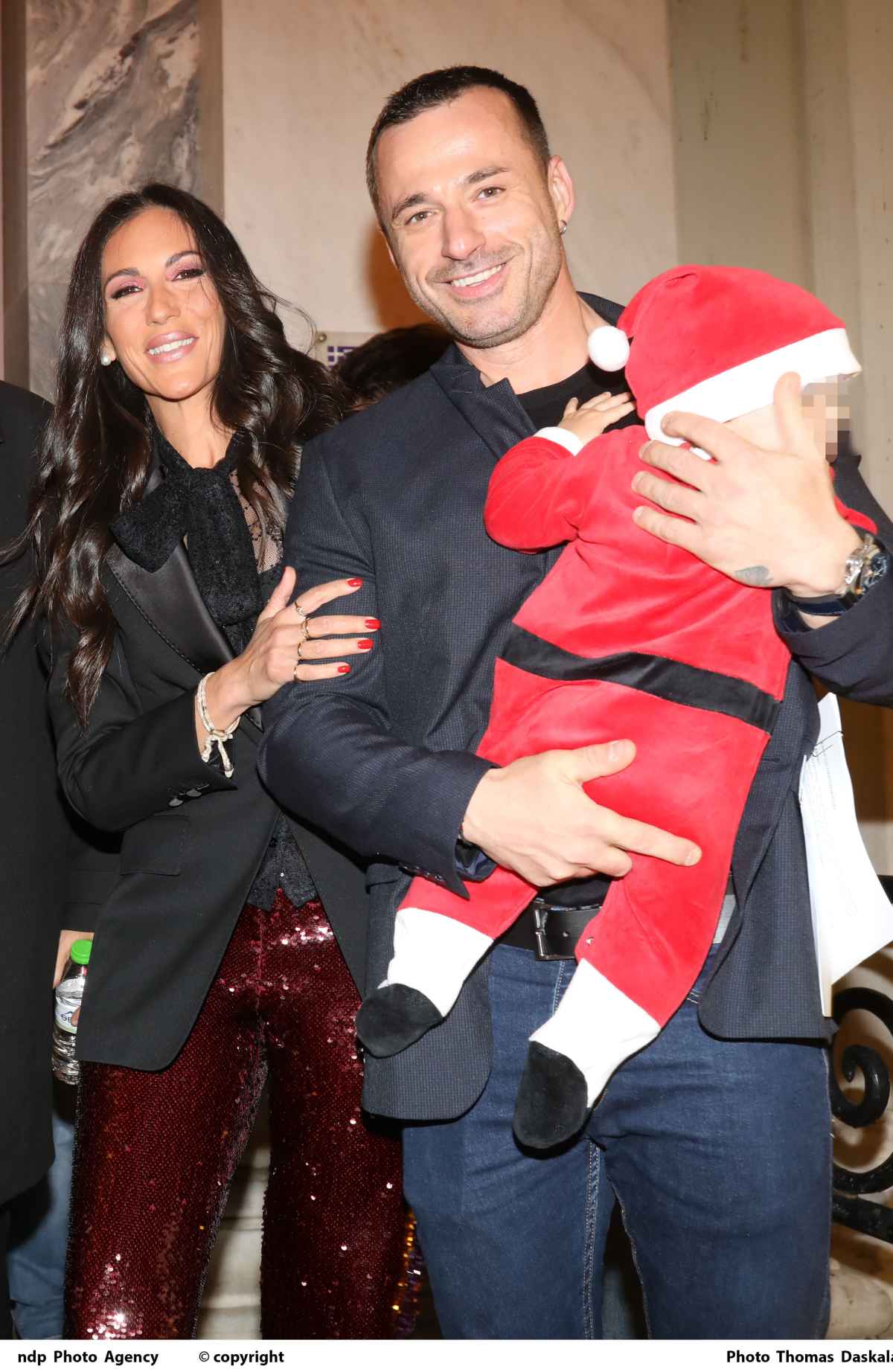 Η Ανθή Βούλγαρη με τον σύζυγό της και τον γιο της