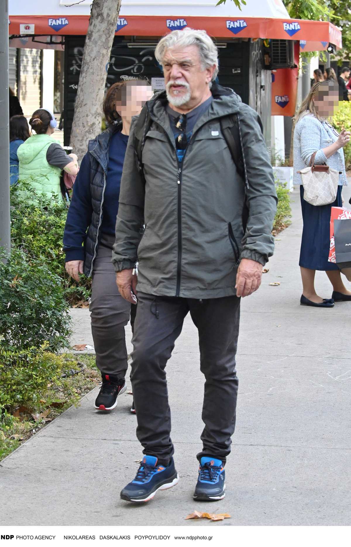 Ο Γιάννης Βούρος σε έξοδό του