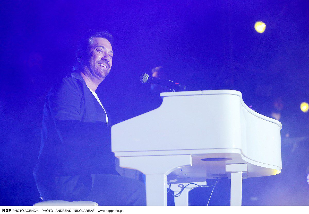 Ο Γιωργος Θεοφάνους σε συναυλία