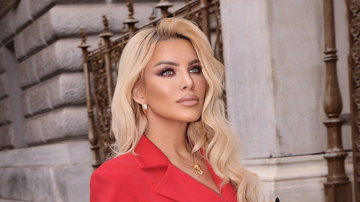 Κατερίνα Καινούργιου