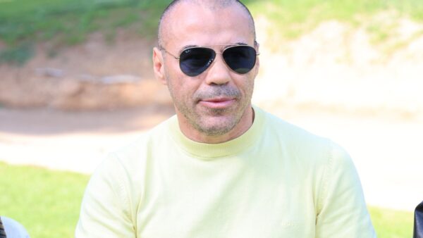 Ο Μιχάλης Ζαμπίδης σε έξοδό του