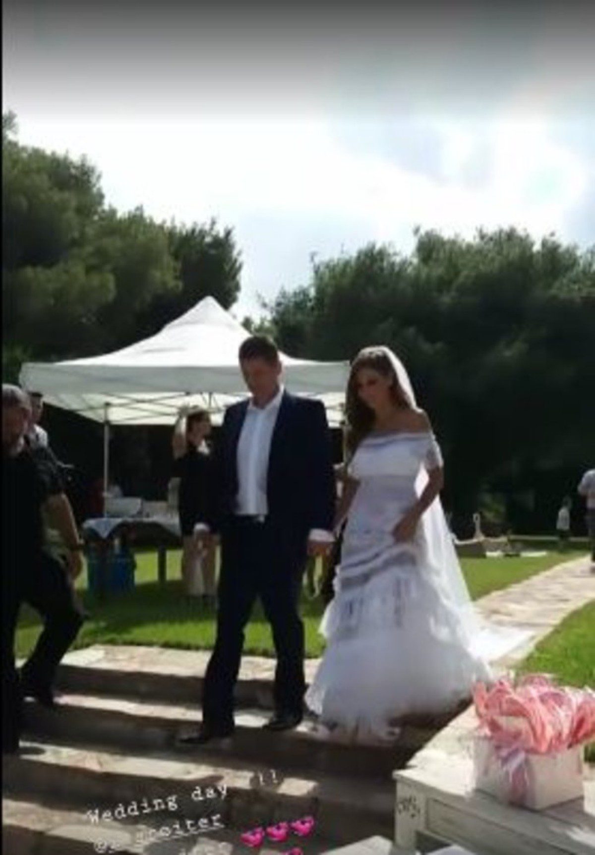 Μπούκη Σρόιτερ γάμος