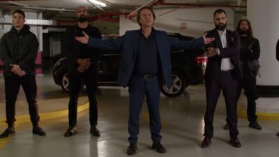 Να μ'αγαπάς