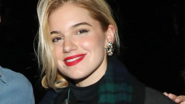 Η Νατάσα Εξηνταβελώνη σε έξοδό της