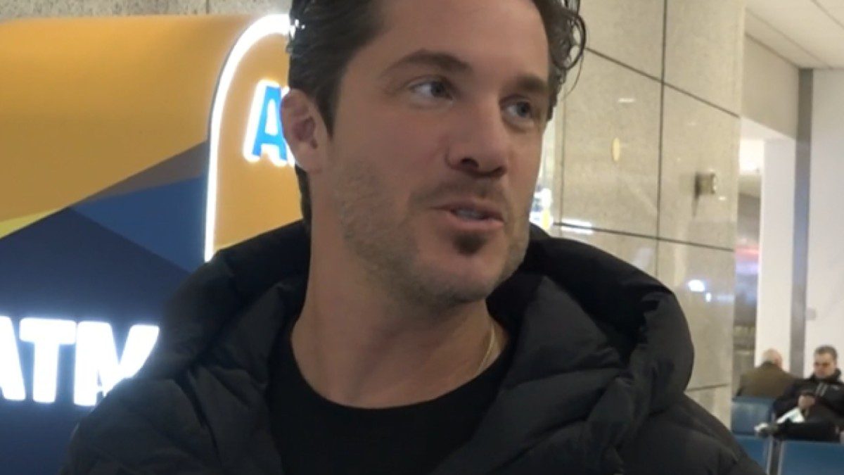 Ο Νίκος Οικονομόπουλος στο Breakfast at Star