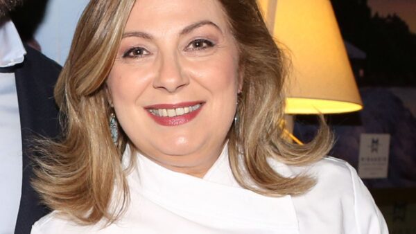 Η Ντίνα Νικολάου σε δημόσια έξοδό της