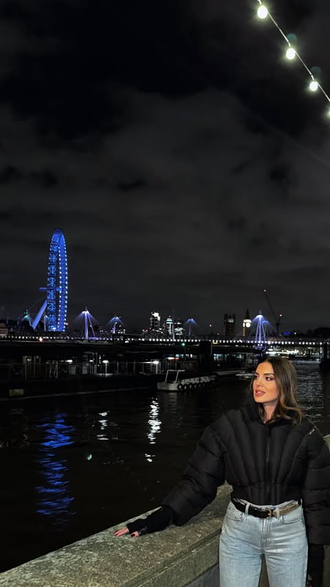 Σταματίνα Τσιμτσιλή: Στο Λονδίνο για λίγες ώρες (Φωτογραφίες)