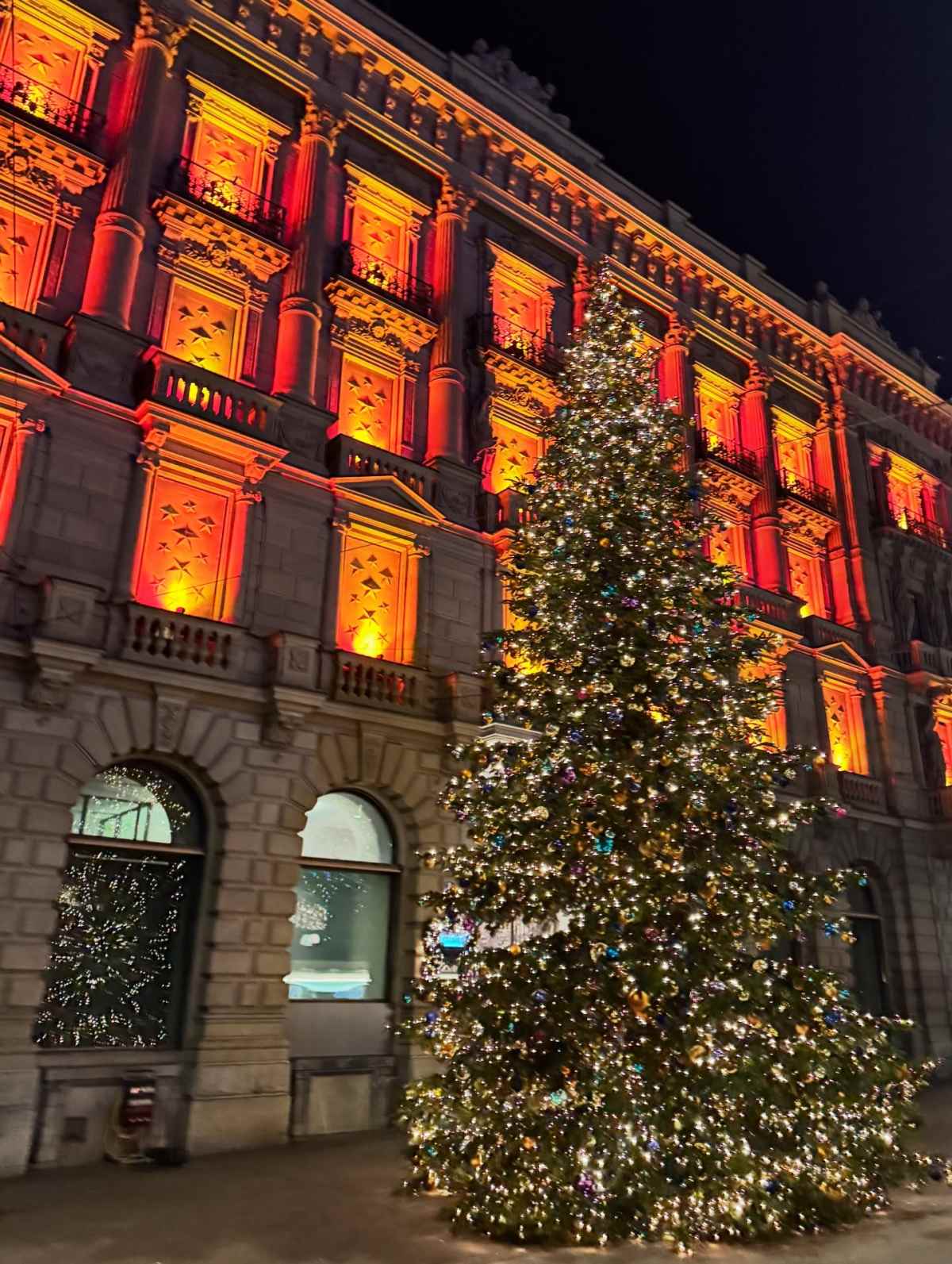 Η ανάρτηση της Σόφης Πασχάλη από την Ελβετία