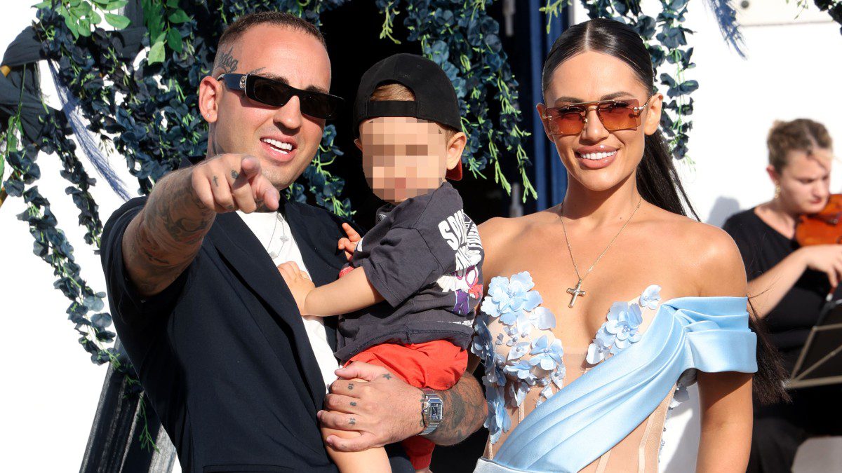 DJ Stephan, Έλενα Τσαγκρινού