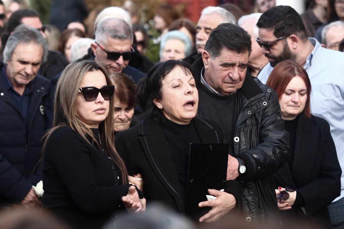 Κηδεία Έλενας Κατσαρού