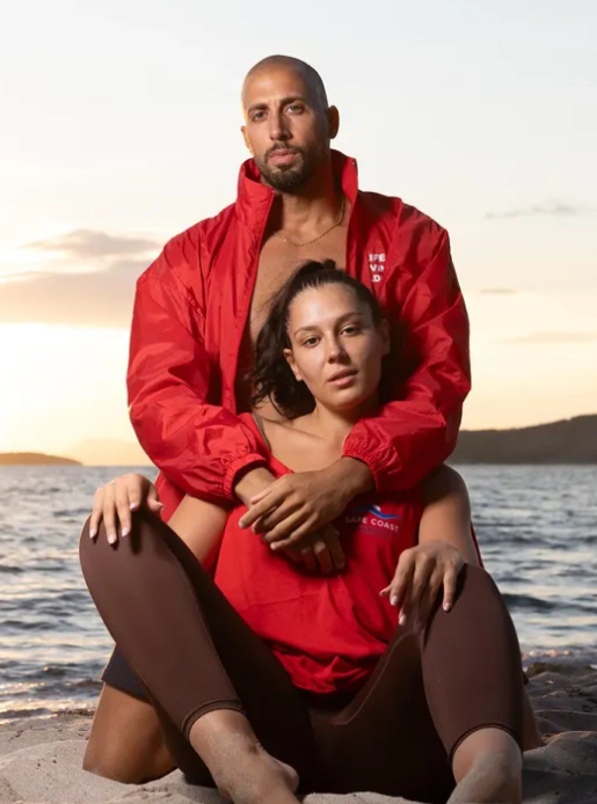 Ο Ιωάννης Ρέβης με τη σύντροφό του