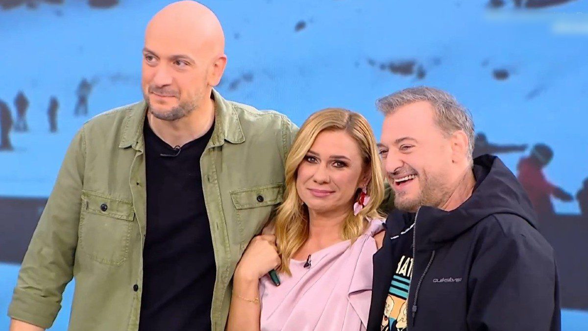 Σαββατοκύριακο παρέα